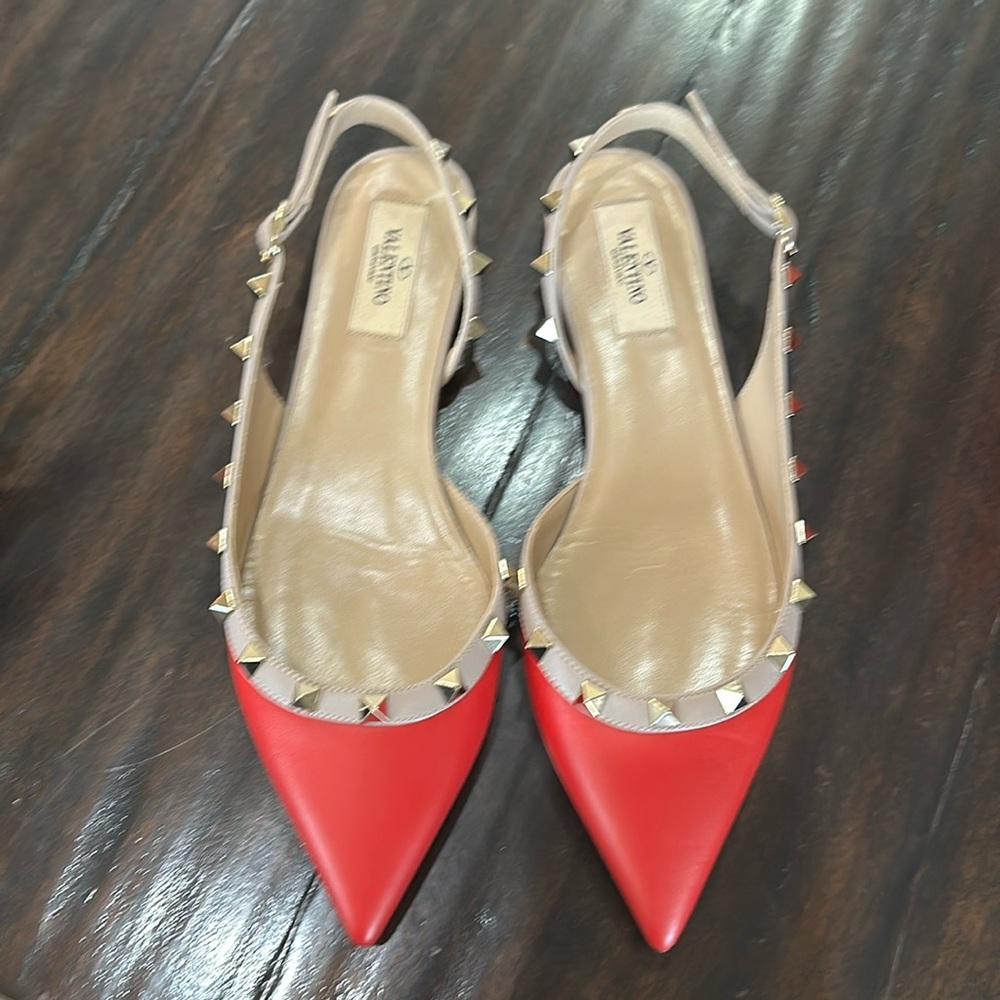 Valentino Garavani Rockstud Slingback Flats sz 37.5 red/nude